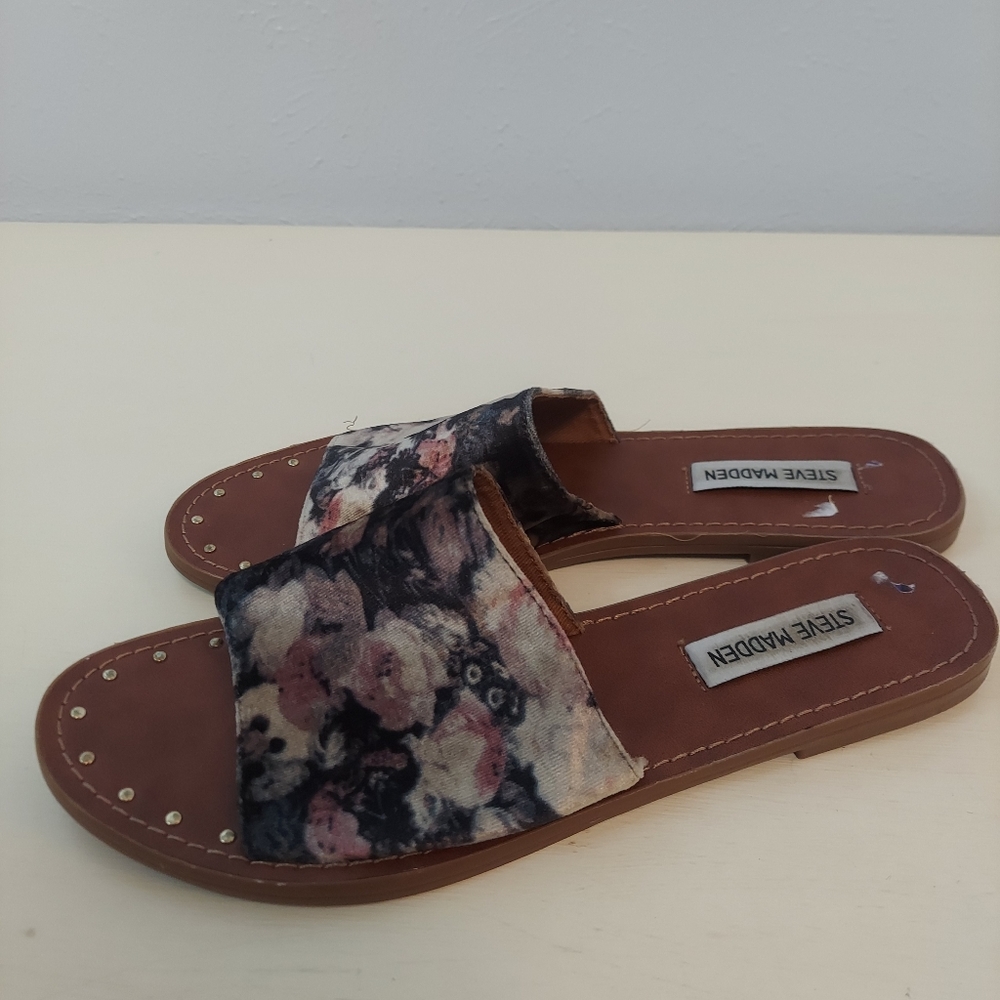 Steve Madden Velvet Floral Mischelle Slide Sandals - Picture 2 of 6